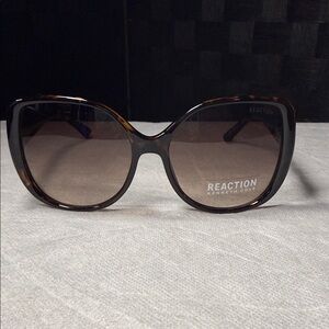 Raffle shades Kenneth Cole Reaction Tortoise Shell Sunglasses